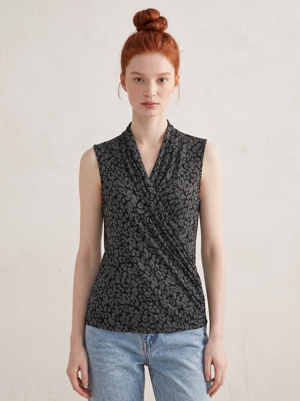 Vintage Y2K Theory Sleeveless Surplice Leopard Print Top - Black/Gray. Rave. M